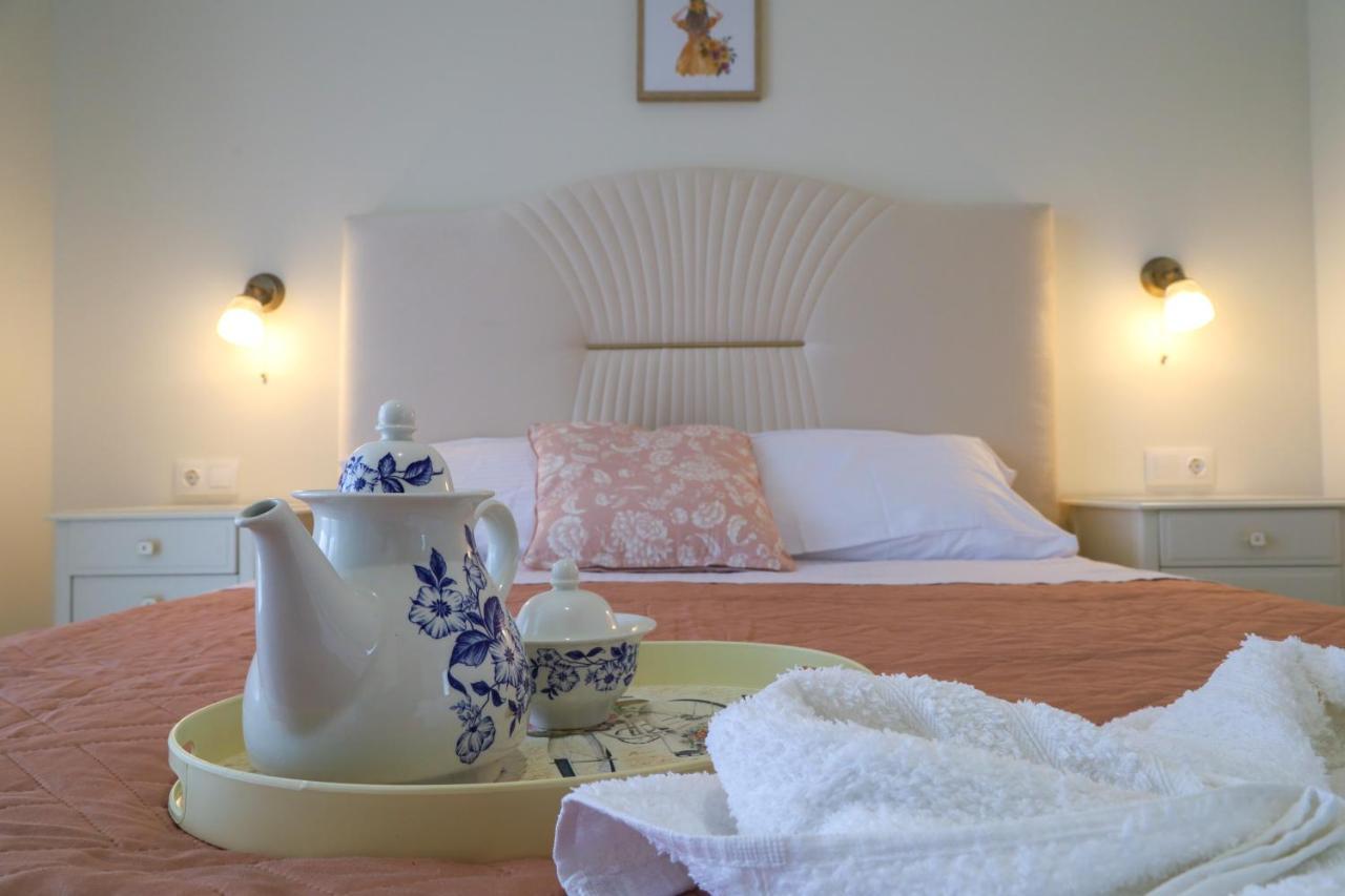 Meliades Villas Apolpaina Екстериор снимка