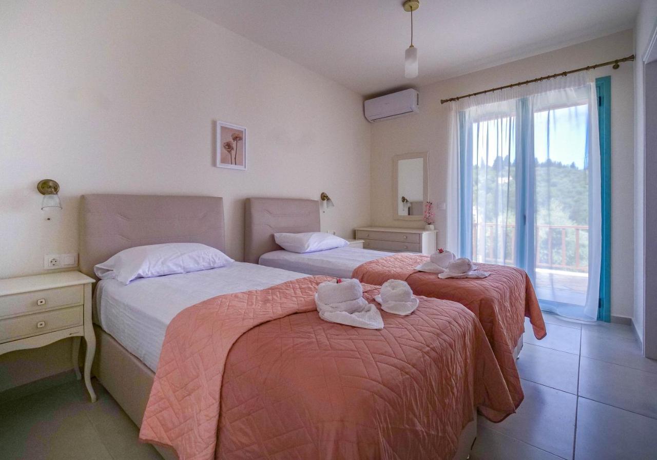 Meliades Villas Apolpaina Екстериор снимка