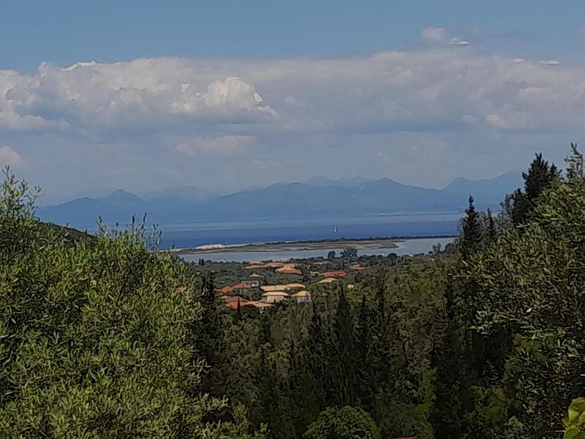 Meliades Villas Apolpaina Екстериор снимка