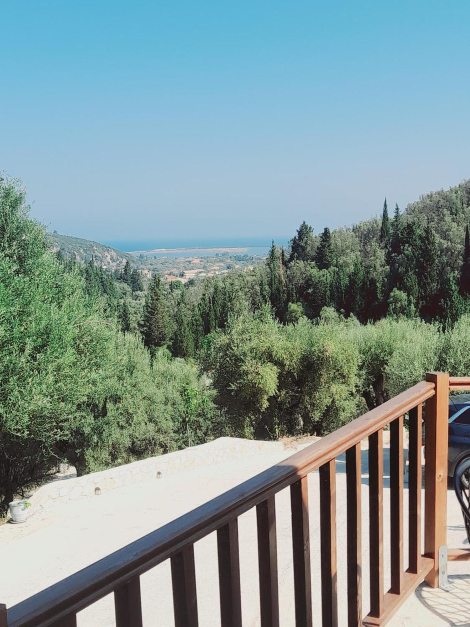 Meliades Villas Apolpaina Екстериор снимка